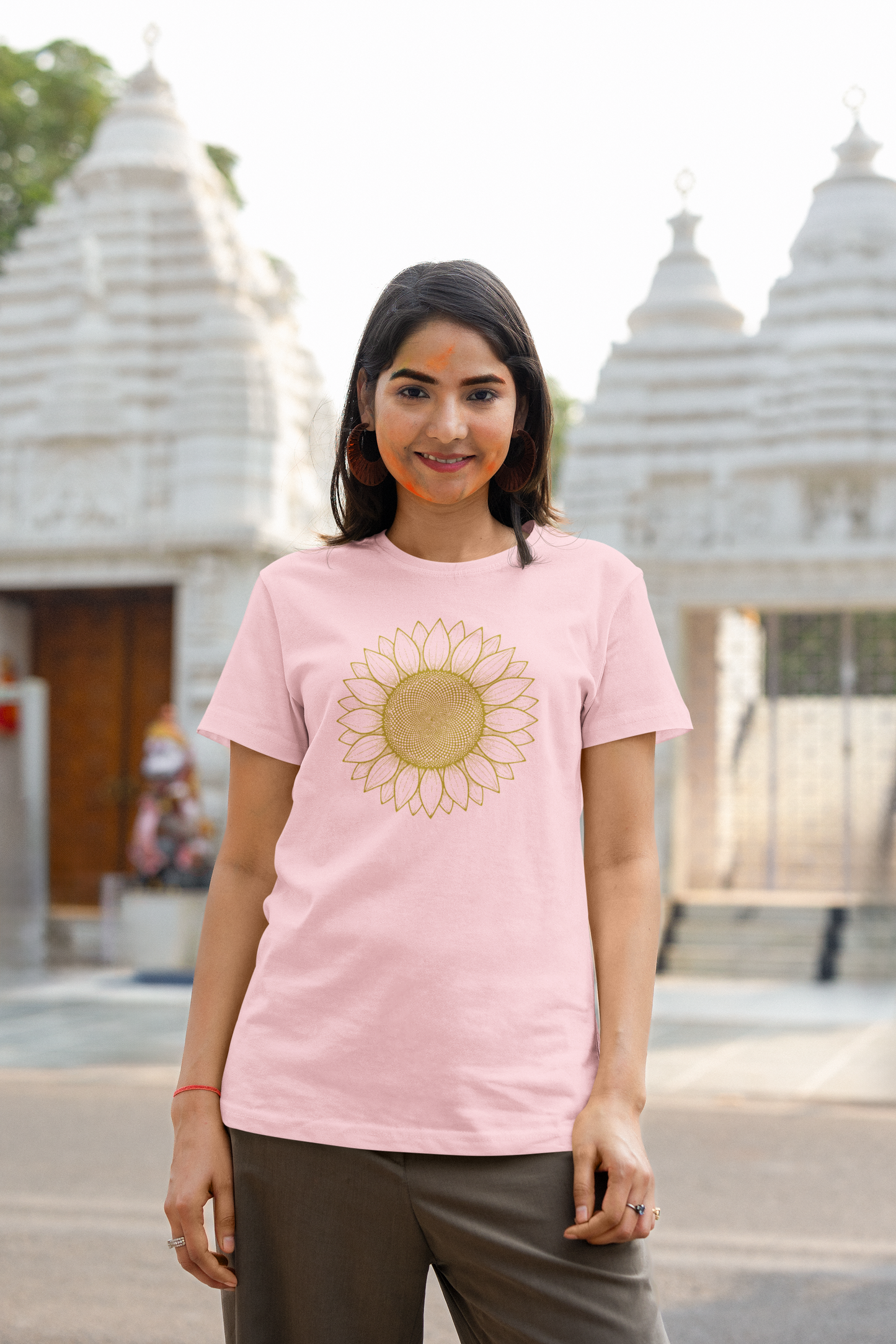 Women's Classic T-Shirt Vintage Sunflower Fine-Line Graphic | 100% Cotton