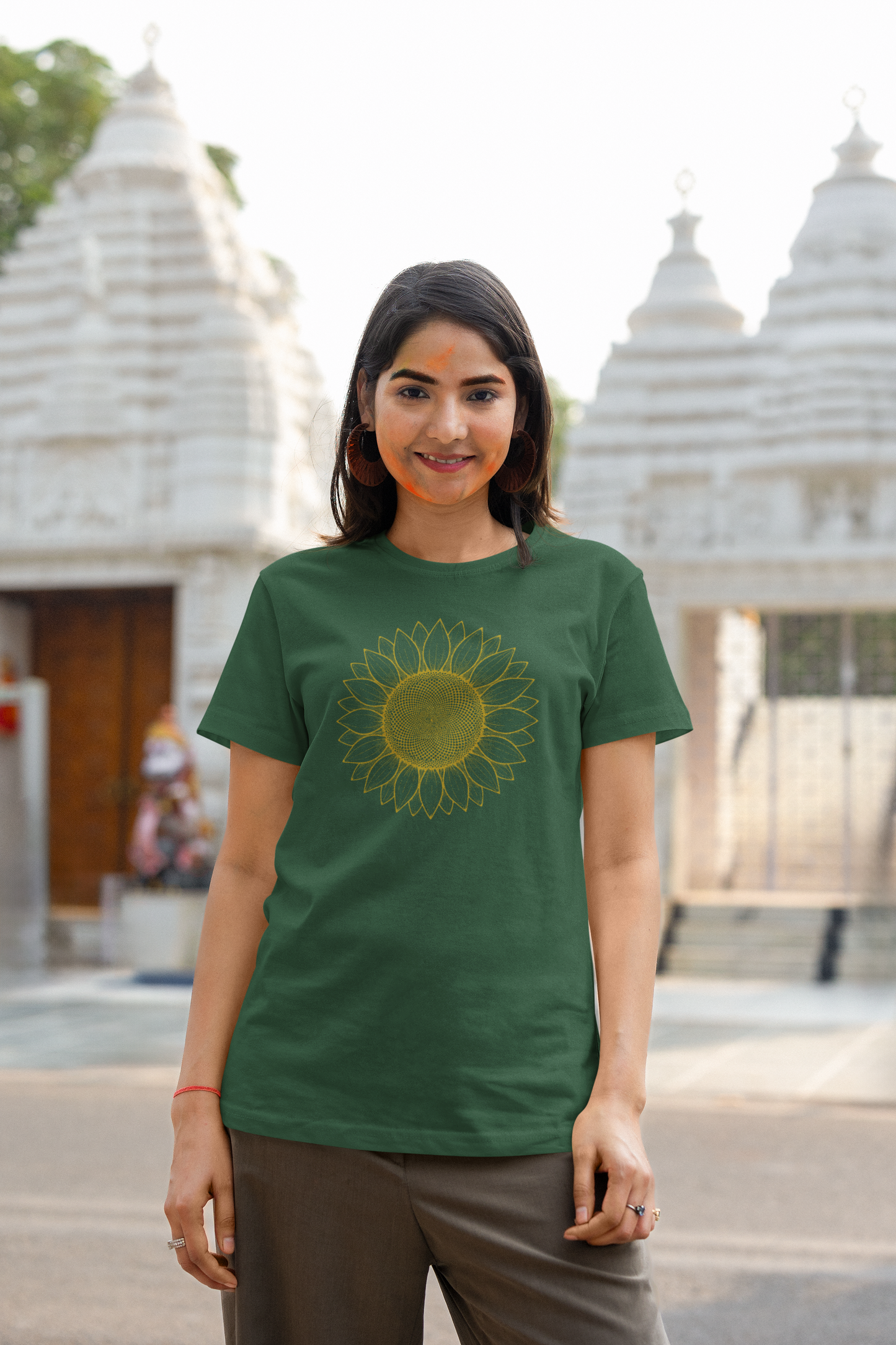 Women's Classic T-Shirt Vintage Sunflower Fine-Line Graphic | 100% Cotton