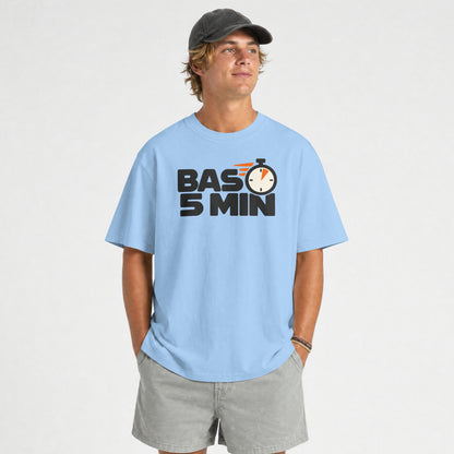 Baby Blue Bas 5 Min Hinglish slogan oversized t-shirt worn by a man, front view