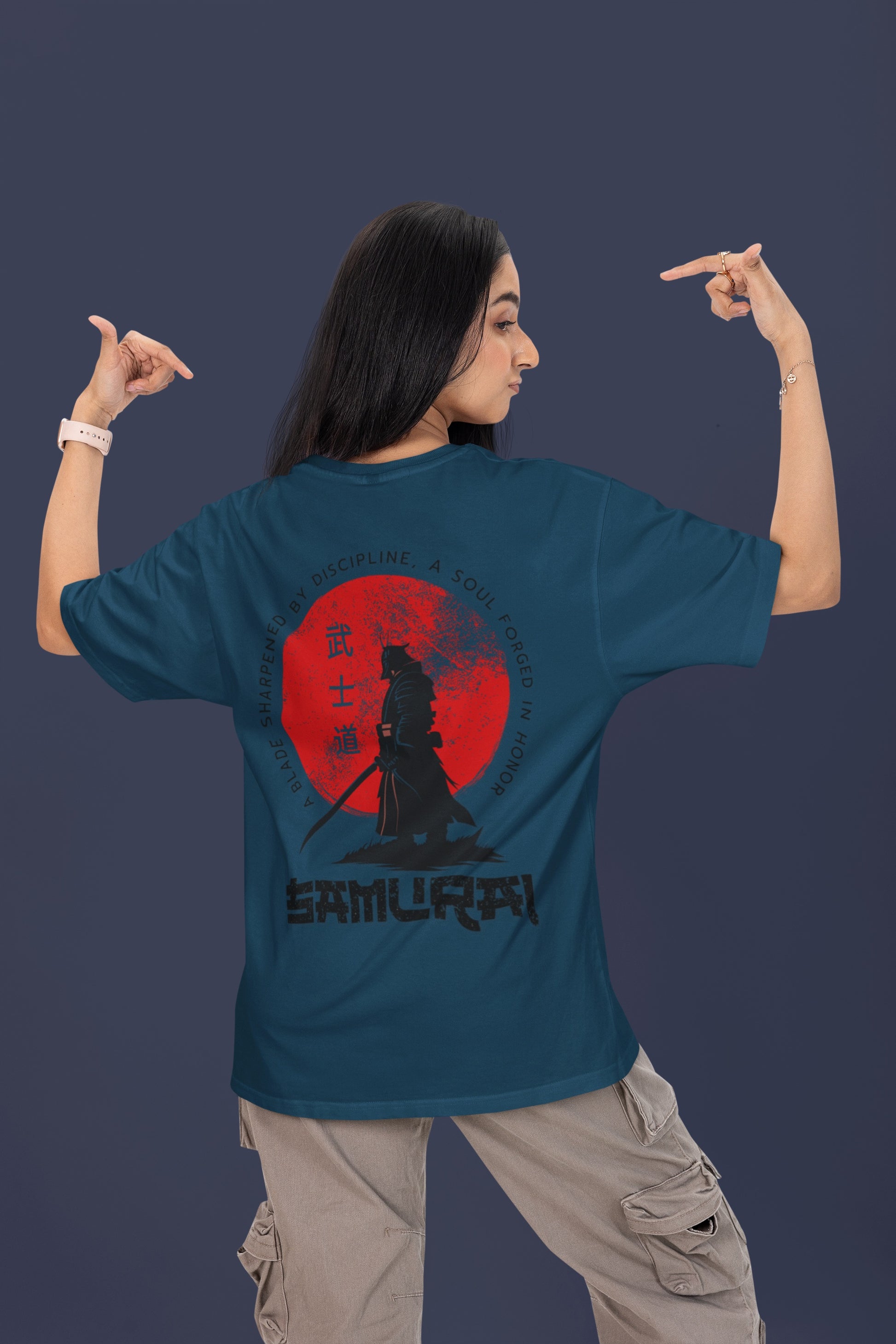 Woman wearing Nauma Bushido Discipline navy blue oversized T-shirt with samurai back print