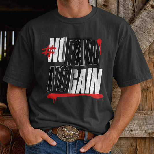 Model wearing the black No Pain No Gain oversized T-shirt with a bold distressed gym typography front print